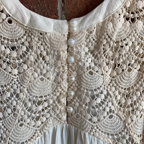 NWT Ecoté Lace High Neck Tank Cream White S - Picture 8 of 9
